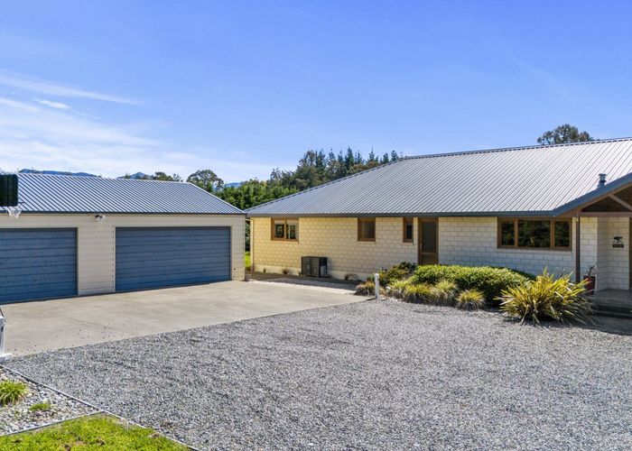  at 14 Cooper Street, Wairau Valley, Marlborough, Marlborough
