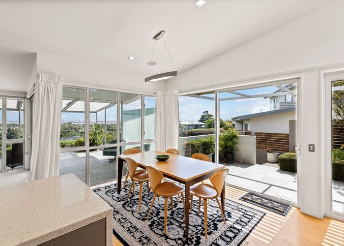  at 27 Glenelg Spur, Hillsborough, Christchurch