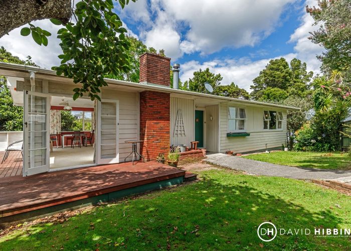  at 35 Martin Crescent, Northcote, North Shore City, Auckland