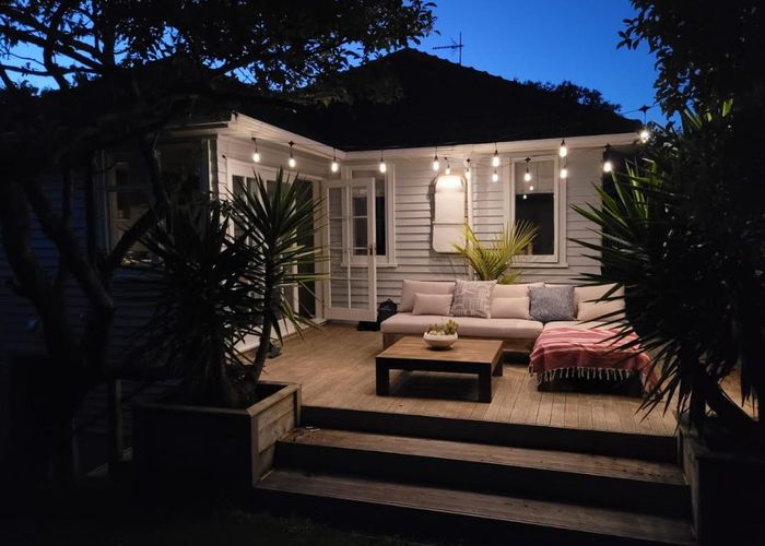  at 28 Dimock Street, Titahi Bay, Porirua