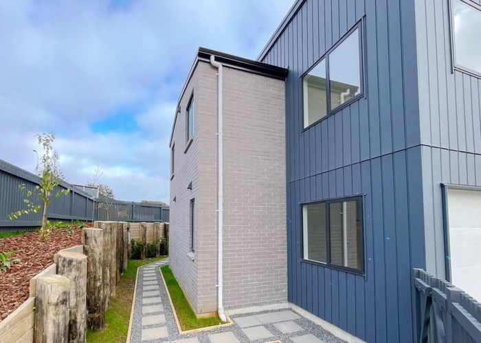  at 23A Bayview Road, Bayview, Auckland