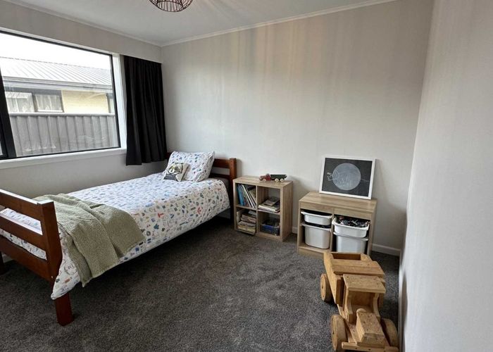  at 130 Cunningham Crescent, Grasmere, Invercargill