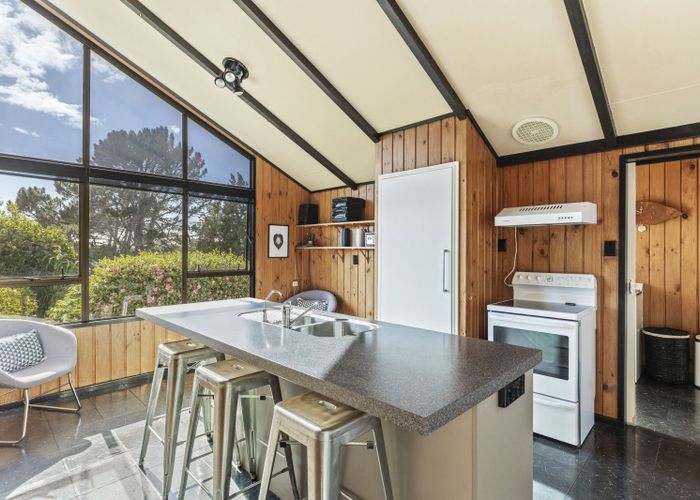  at 19 Caledonia Place, Highlands Park, New Plymouth, Taranaki