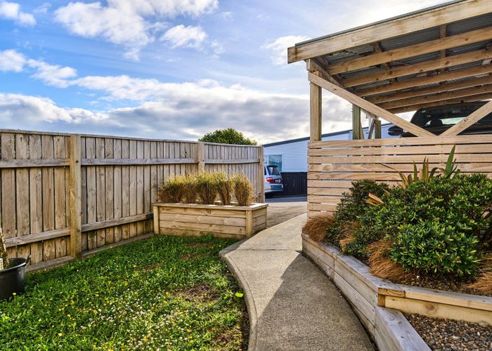  at 279 Dowse Drive, Maungaraki, Lower Hutt, Wellington