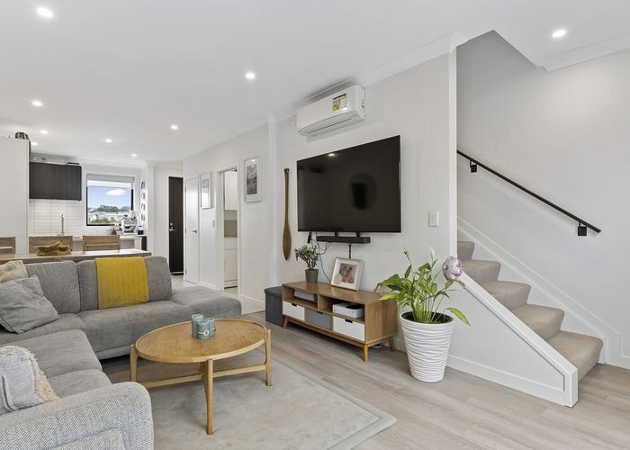  at 49 Koura Drive, Red Beach, Rodney, Auckland
