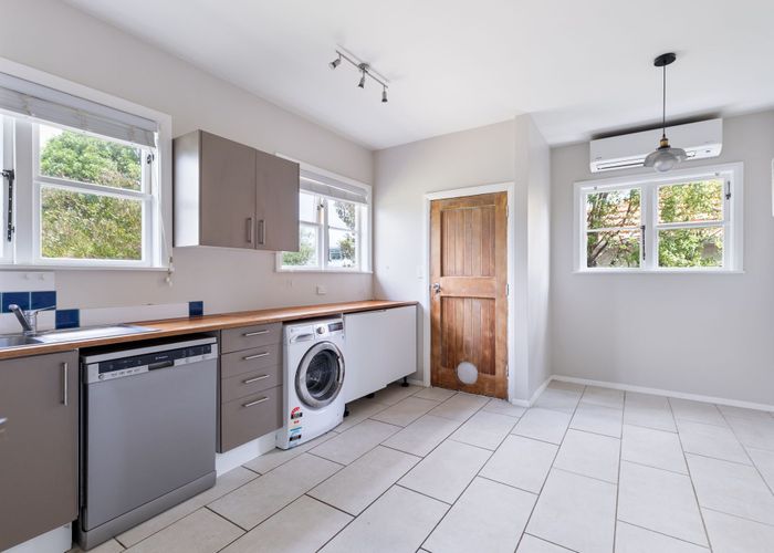  at 90 Manson Street, Terrace End, Palmerston North, Manawatu / Whanganui