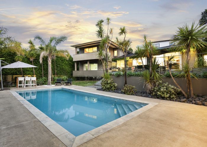  at 14 Aberdeen Road, Campbells Bay, Auckland