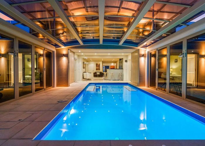  at 8 Kawai Rise, Te Atatu Peninsula, Waitakere City, Auckland