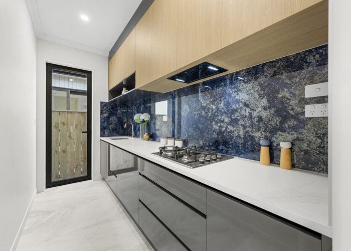  at 8 Bannockburn Road, Opaheke, Papakura, Auckland