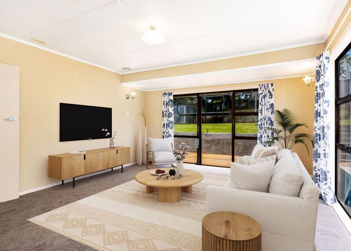  at 15 Kalingo Street, Waitangirua, Porirua, Wellington