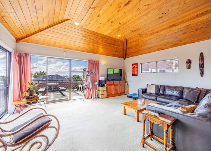  at 8 Beckett Way, Mount Roskill, Auckland