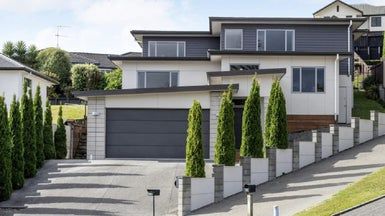  at 9 Westview Place, Western Heights, Hamilton