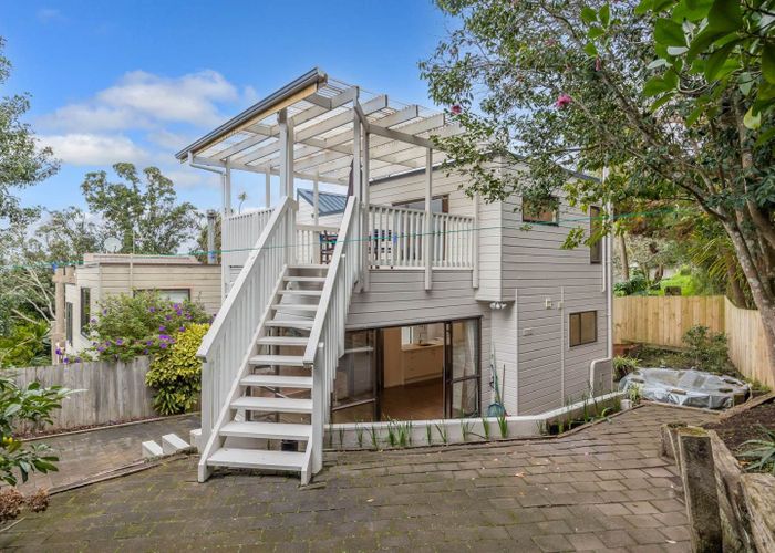  at 2/51 Seaton Place, Murrays Bay, North Shore City, Auckland