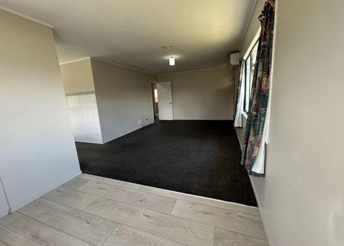  at 111 Sykes Rd, Weymouth, Manukau City, Auckland