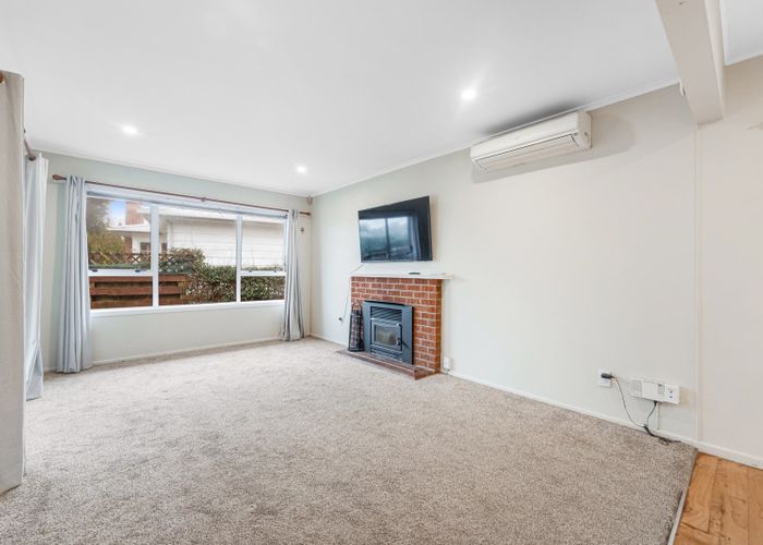  at 56 Botany Road, Botany Downs, Manukau City, Auckland