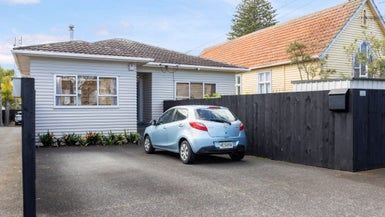  at 21 Formby Avenue, Point Chevalier, Auckland