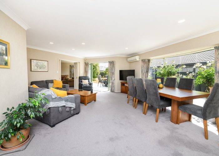  at 9 Montana Way, Milson, Palmerston North