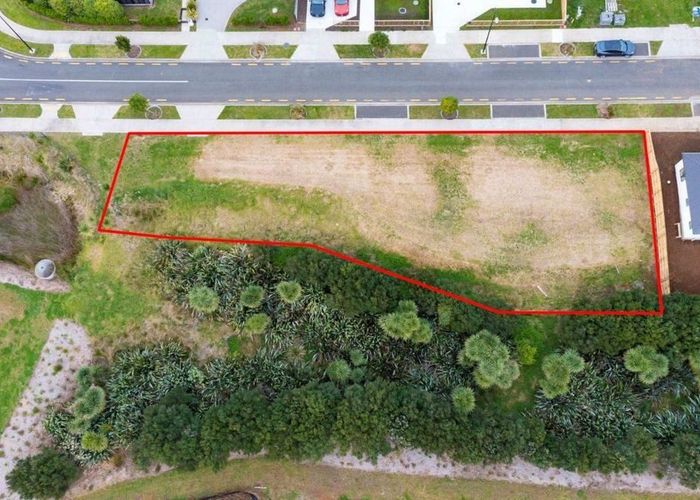  at 4 Wheriko Ave, Glenbrook, Franklin, Auckland