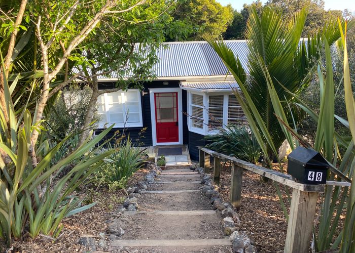  at 48 Goodwin Ave, Oneroa, Waiheke Island, Auckland