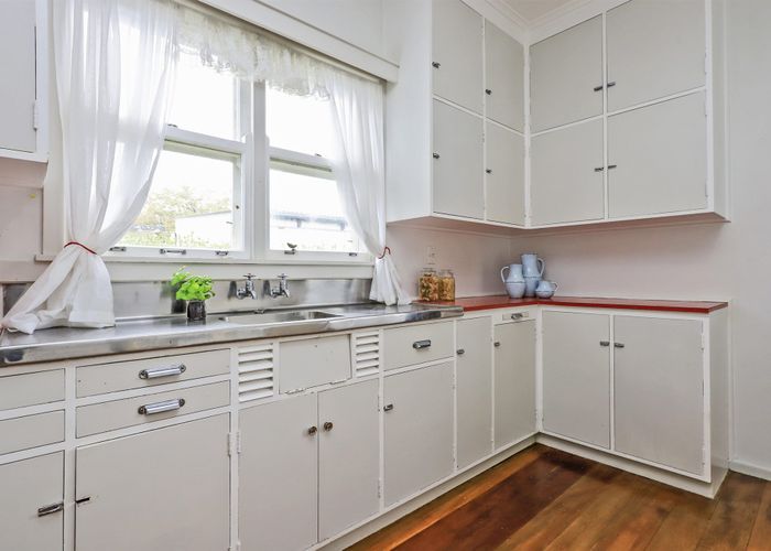  at 115 Davis Street, Saint Leonards, Hastings, Hawke's Bay