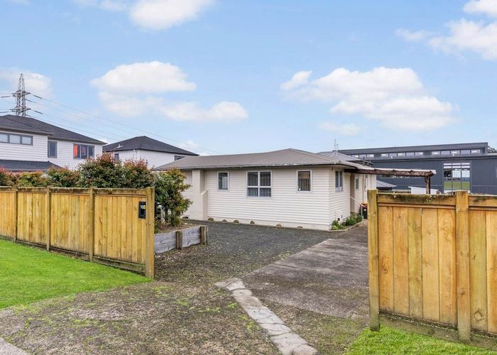 at 10A Bass Road, Albany, Auckland