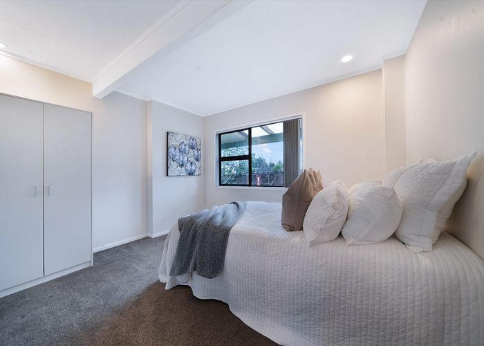  at 102 Tirimoana Road, Te Atatu South, Waitakere City, Auckland