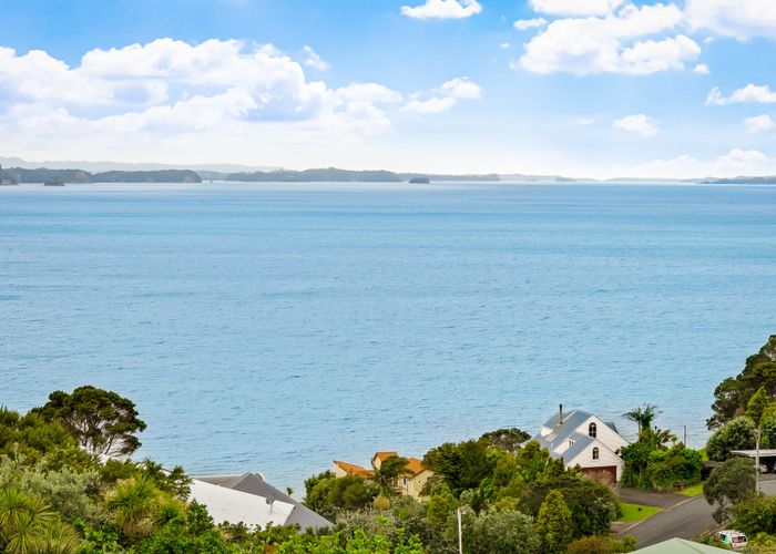  at 40 Vipond Road, Stanmore Bay, Rodney, Auckland