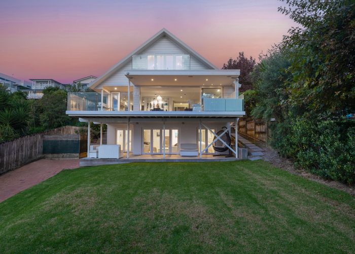  at 14A Harbour View Road, Point Chevalier, Auckland
