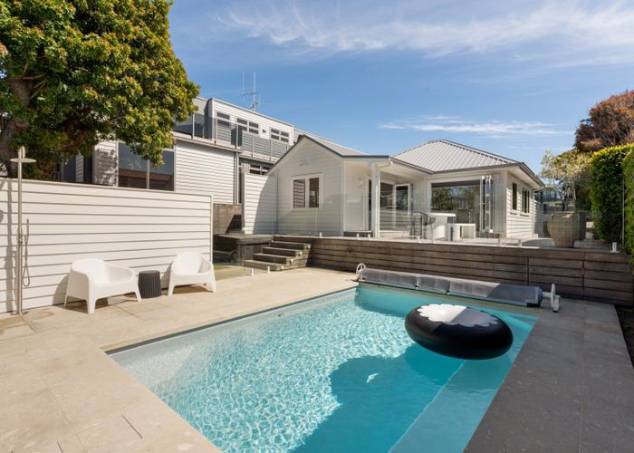  at 71 Oceanview Road, Mount Maunganui, Tauranga, Bay Of Plenty