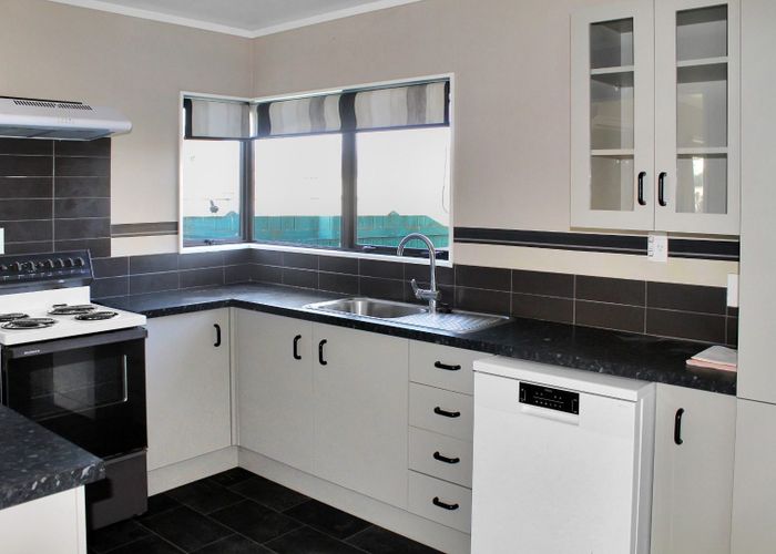  at 116 Kelvin Grove Road, Kelvin Grove, Palmerston North, Manawatu / Whanganui