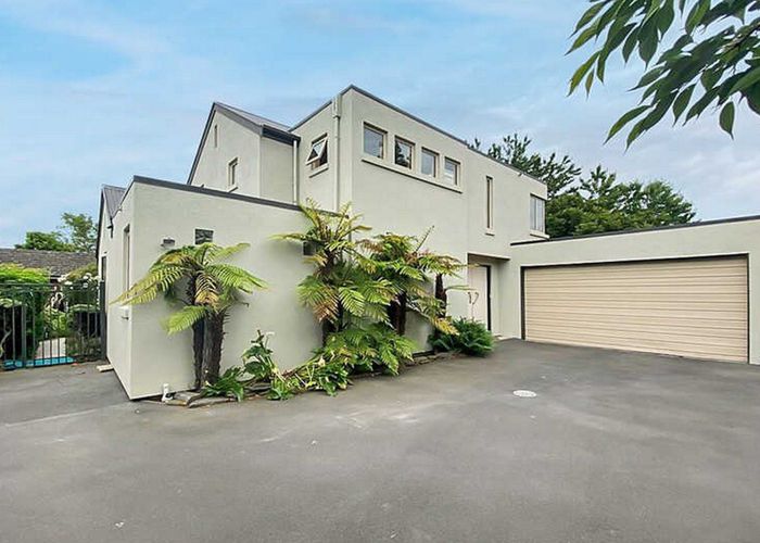  at 15 Riverview Street, Beckenham, Christchurch