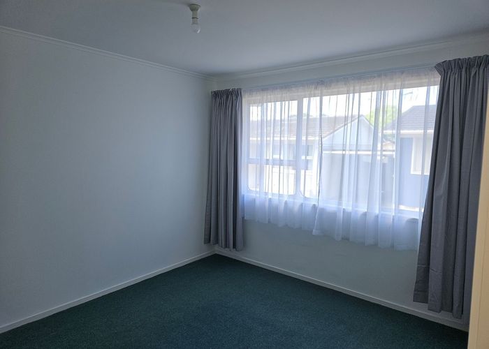  at 4/3141 Great North Road, New Lynn, Waitakere City, Auckland