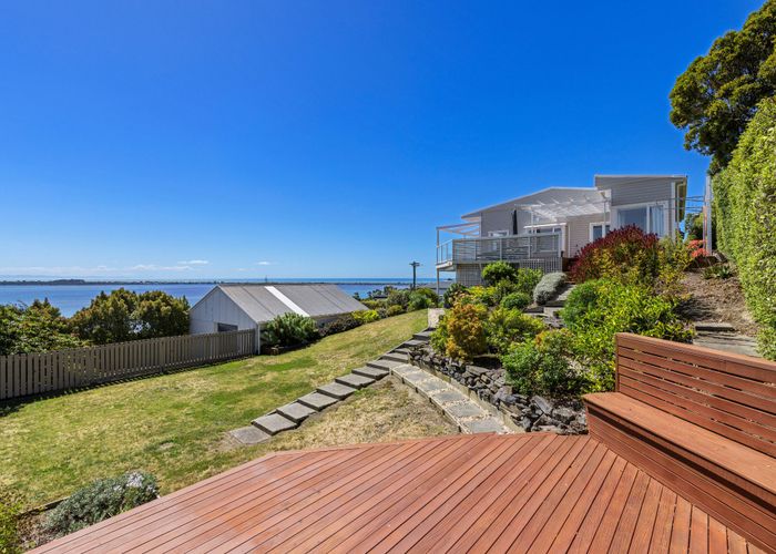  at 24 Maffeys Road, Mount Pleasant, Christchurch City, Canterbury
