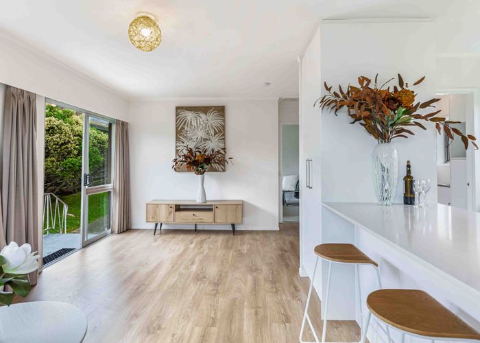  at 3/81 Hutchinson Avenue, New Lynn, Auckland