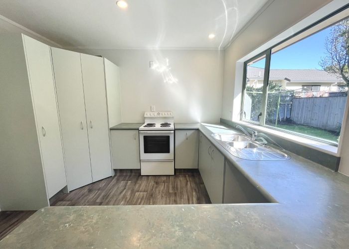  at 5a Francis Road, Paraparaumu Beach, Kapiti Coast, Wellington