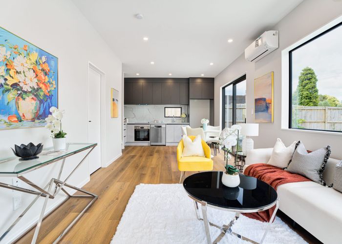  at 14 Serjeant Street, Henderson, Waitakere City, Auckland