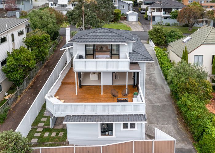 at 1/45 Rangitoto Terrace, Milford, North Shore City, Auckland