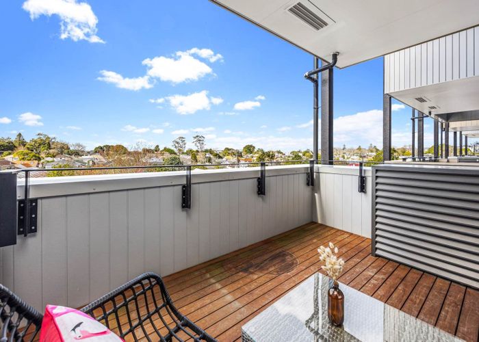 at 211/1 Kimiora Street, Three Kings, Auckland City, Auckland