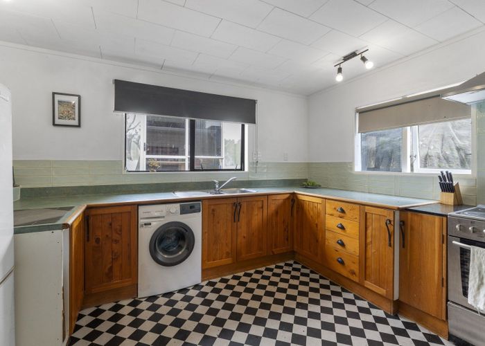  at 17 Ngaio Road, Raumati Beach, Kapiti Coast, Wellington