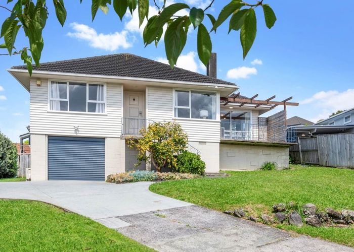  at 1/41 Larne Avenue, Pakuranga Heights, Auckland
