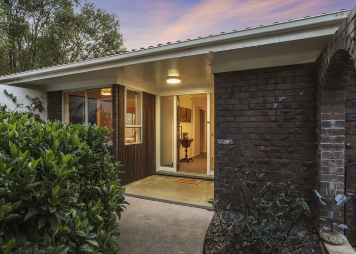  at 267 Forest Hill Road, Waiatarua, Auckland