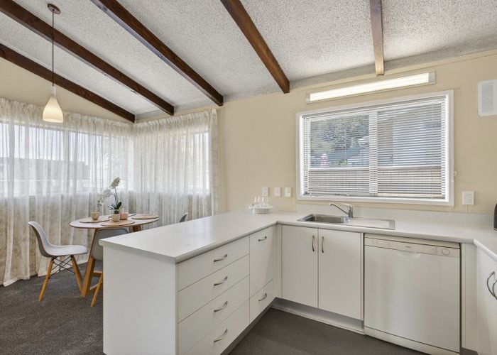  at 2/21 Fulford Street, City Centre, New Plymouth, Taranaki