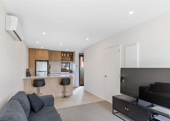  at 4/80 Milton Street, Somerfield, Christchurch