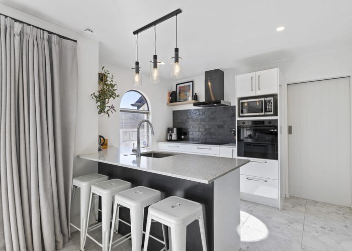  at 25B Hollis Road, Paraparaumu Beach, Kapiti Coast, Wellington