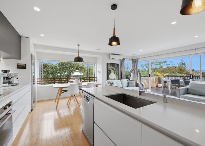  at 35 Esmeralda Avenue, Avondale, Auckland City, Auckland