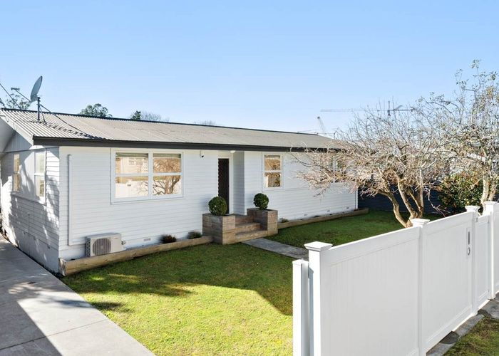  at 20 Greenhaven Avenue, Opaheke, Papakura