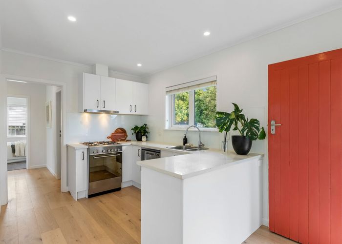  at 1/88 Verbena Road, Birkdale, North Shore City, Auckland
