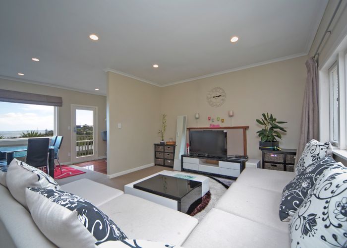  at 81 Carlton Street, Hillsborough, Auckland