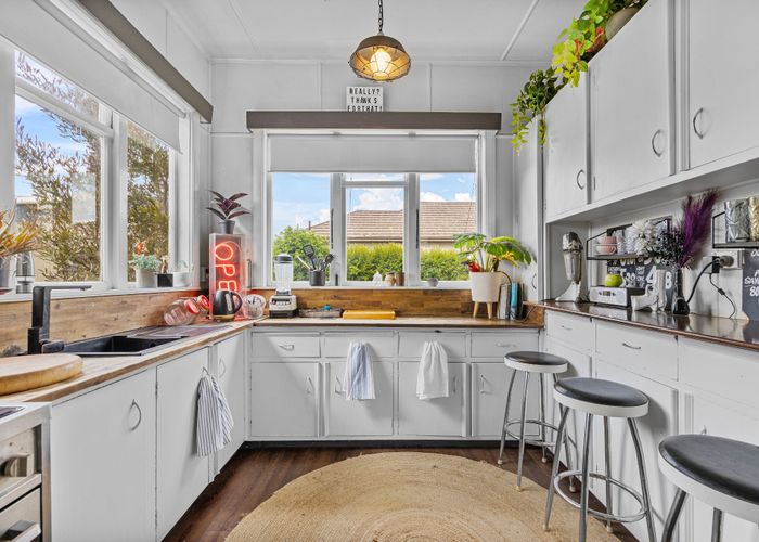  at 93 Tilford Street, Woolston, Christchurch