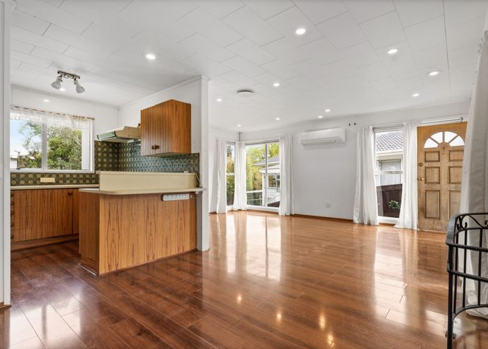  at 26 Mawney Road, Henderson, Waitakere City, Auckland